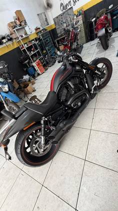 HARLEY-DAVIDSON NIGHT ROD SPECIAL 